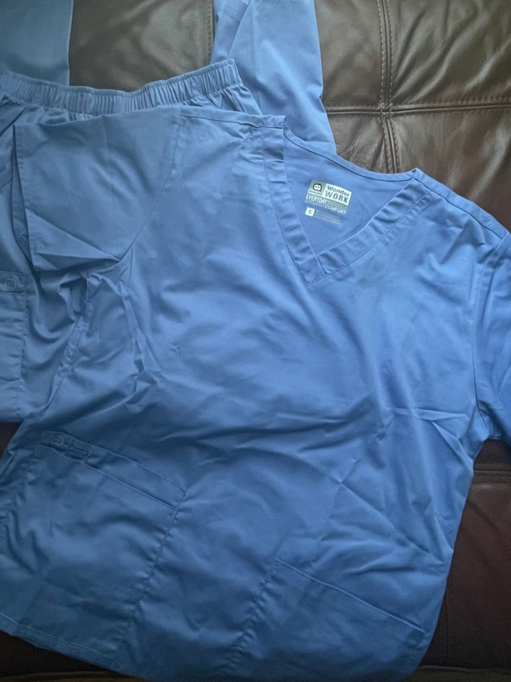 Wonder Wink Ceil Blue Small Scrub Set